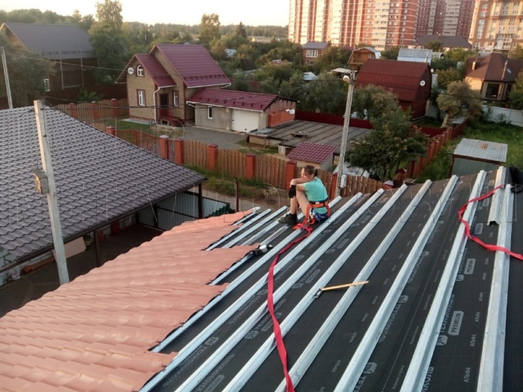 Металлочерепица Геркулес 8004 терракотовый Стальной Бархат от Центра Металлокровли в Актобе