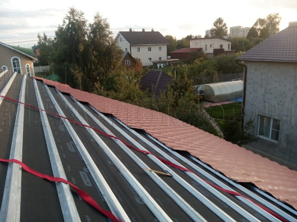 Металлочерепица Геркулес 8004 терракотовый Стальной Бархат от Центра Металлокровли в Актобе